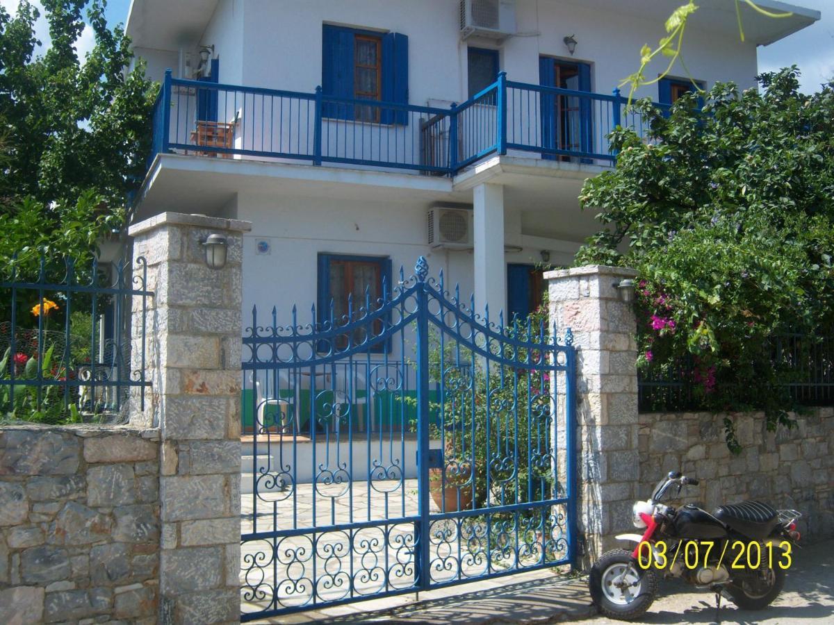 Smile Stella Studios Skopelos Oda fotoğraf